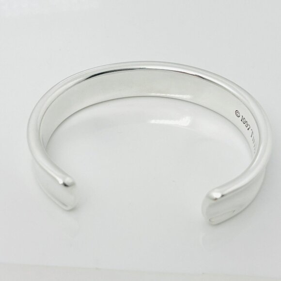 Small 6" Tiffany & Co 1837 Wide Cuff Bracelet in Sterling Silver - Picture 8 of 8